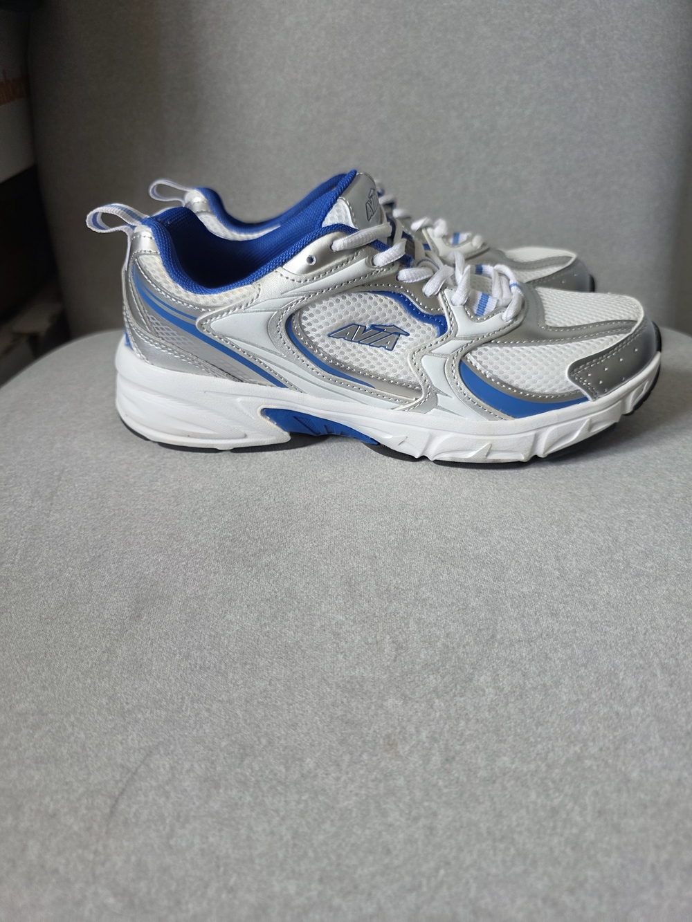 Avia White, Blue & Silver Running Sneakers